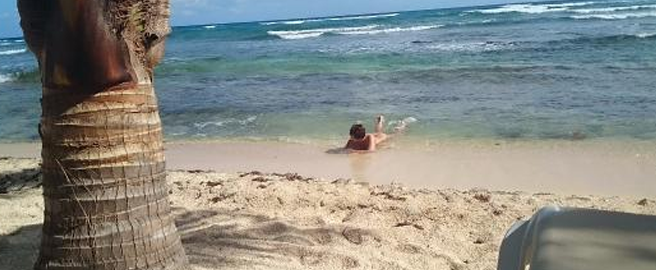 hidden beach playas nudistas
